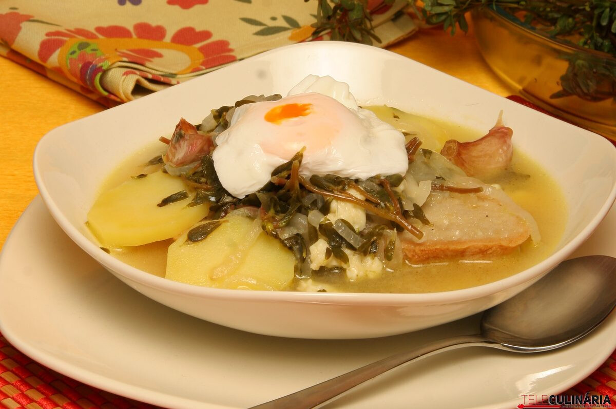 Sopa de beldroegas