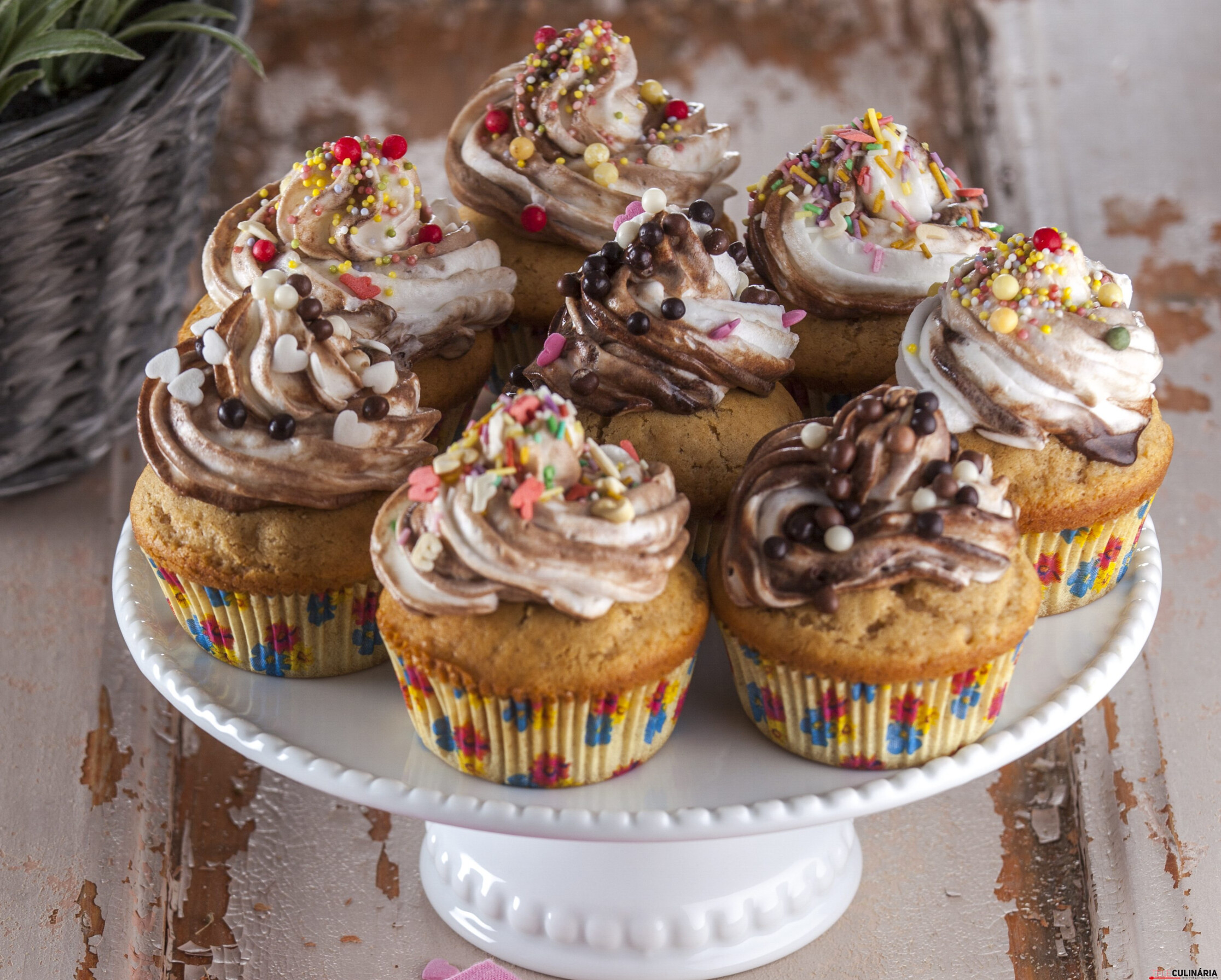 Cupcakes de canela e banana