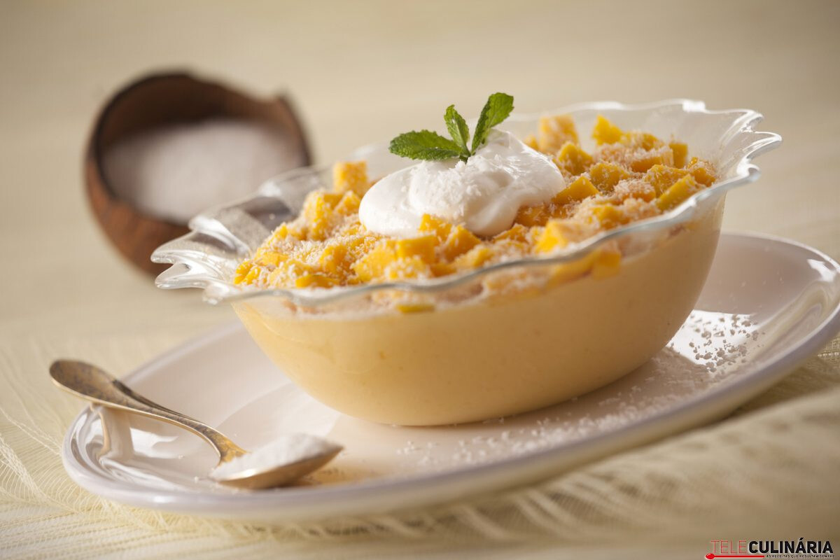 Doce de manga e coco