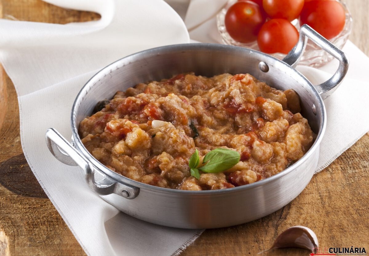 Açorda de tomate - receita fácil