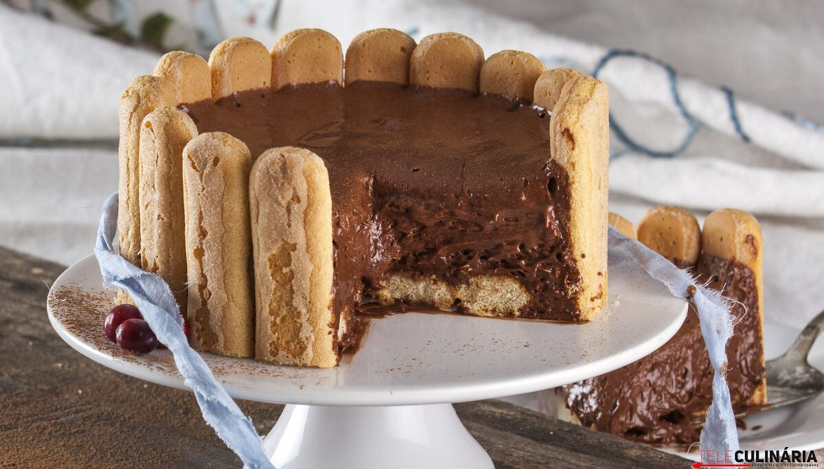 Charlotte de chocolate