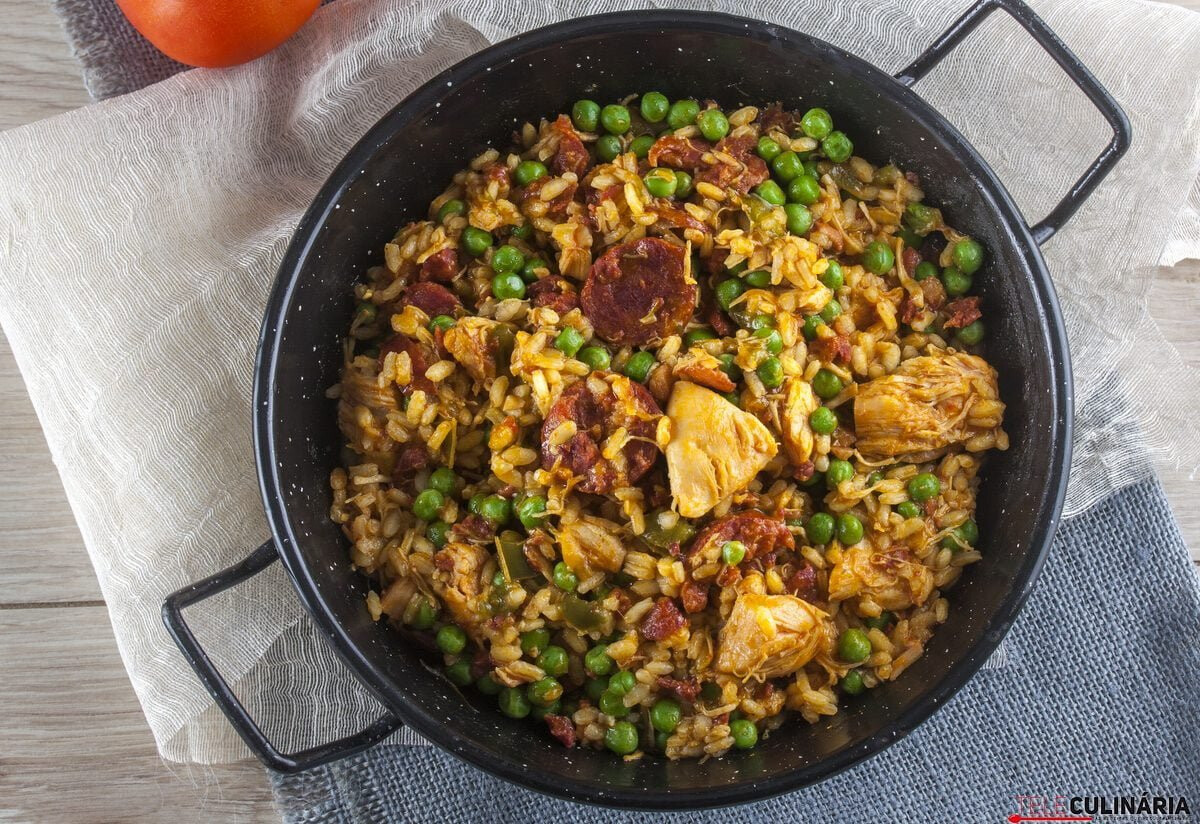 Paelha de frango e chouriço (robot de cozinha)