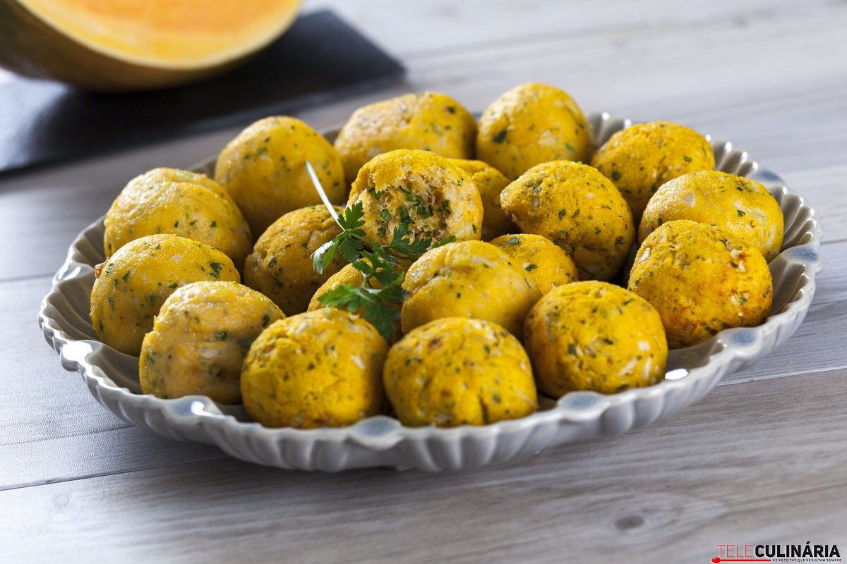 Bolinhos de abóbora e bacalhau