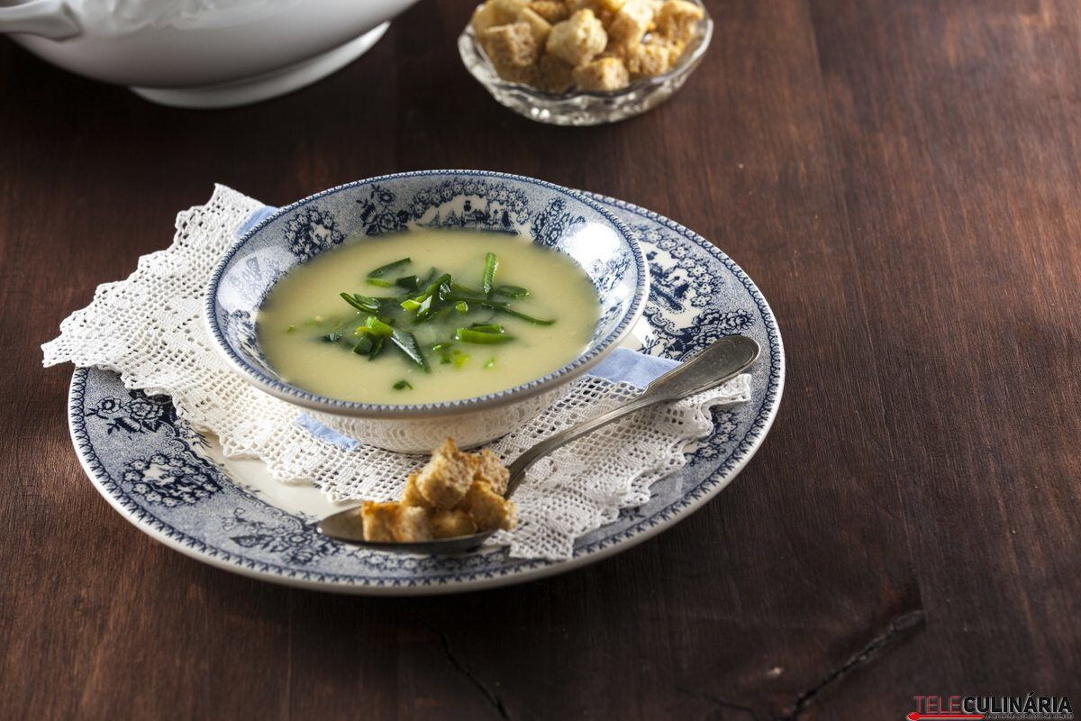 Sopa creme de alho-francês