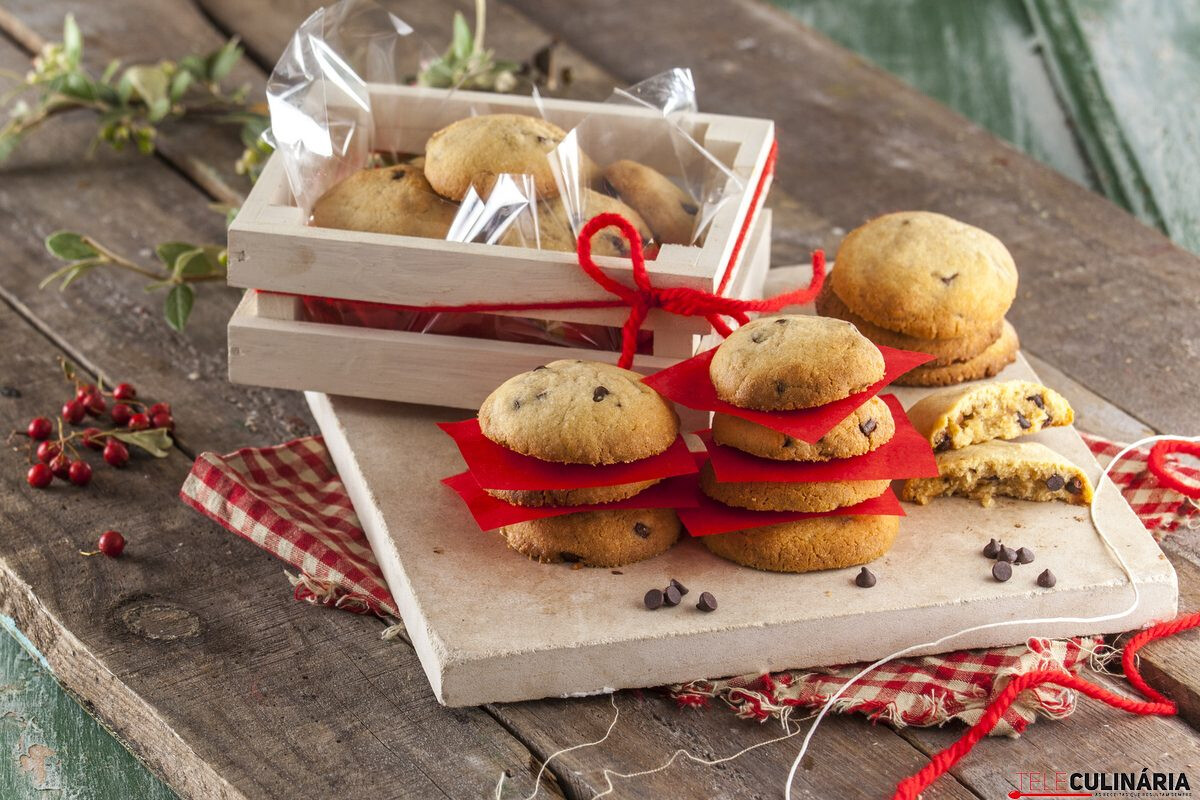 Bolachas com pepitas de chocolate