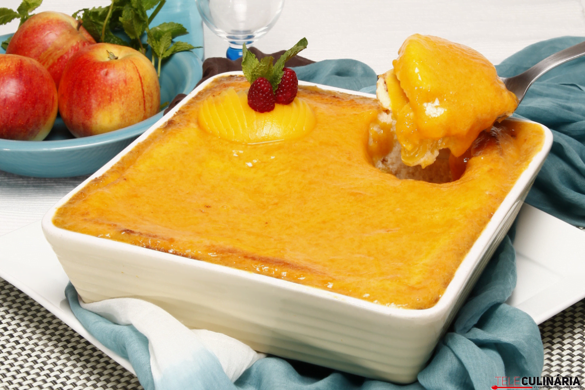 Receita de doce de pão com pêssego