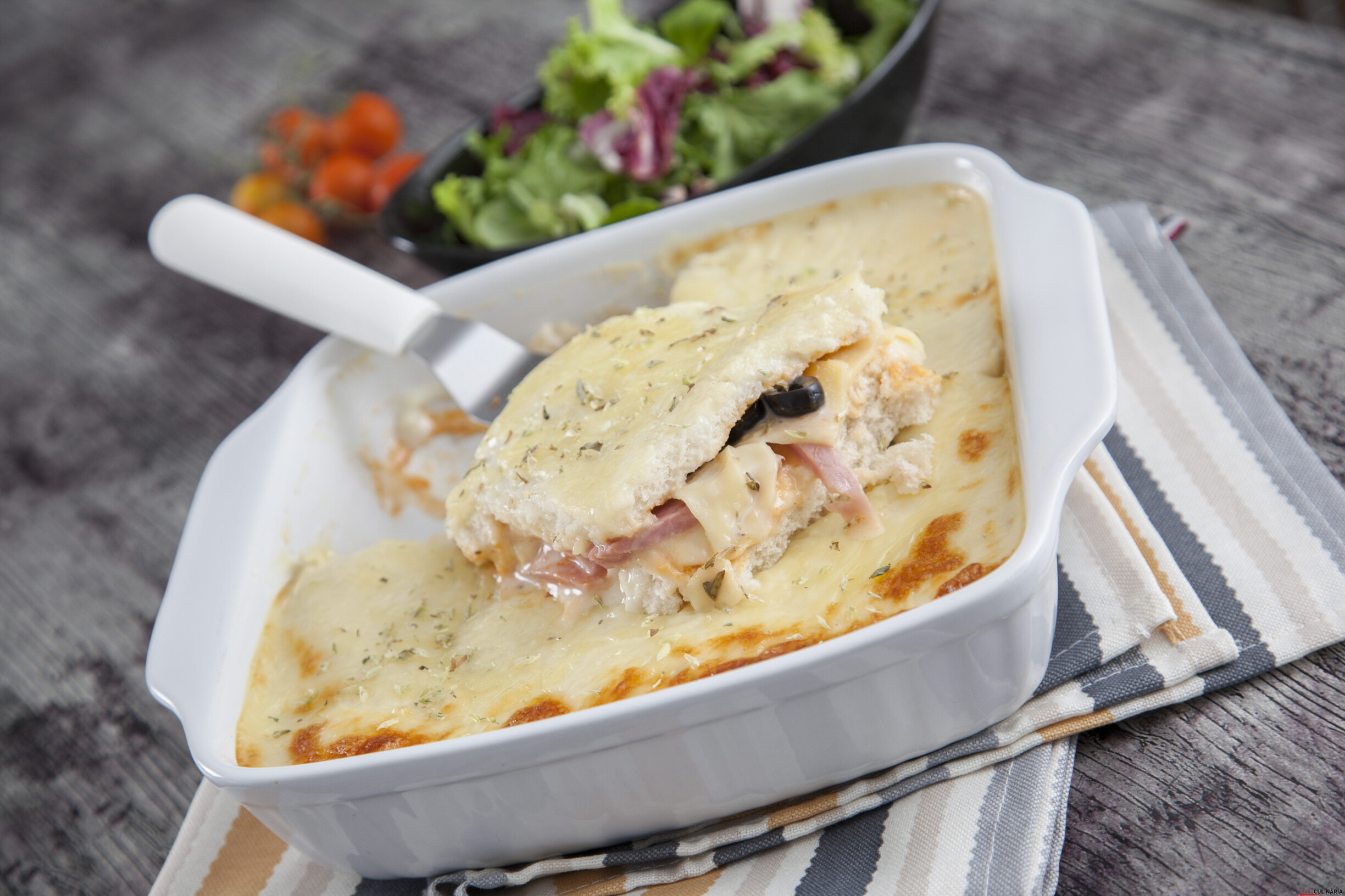Lasanha de fiambre e queijo