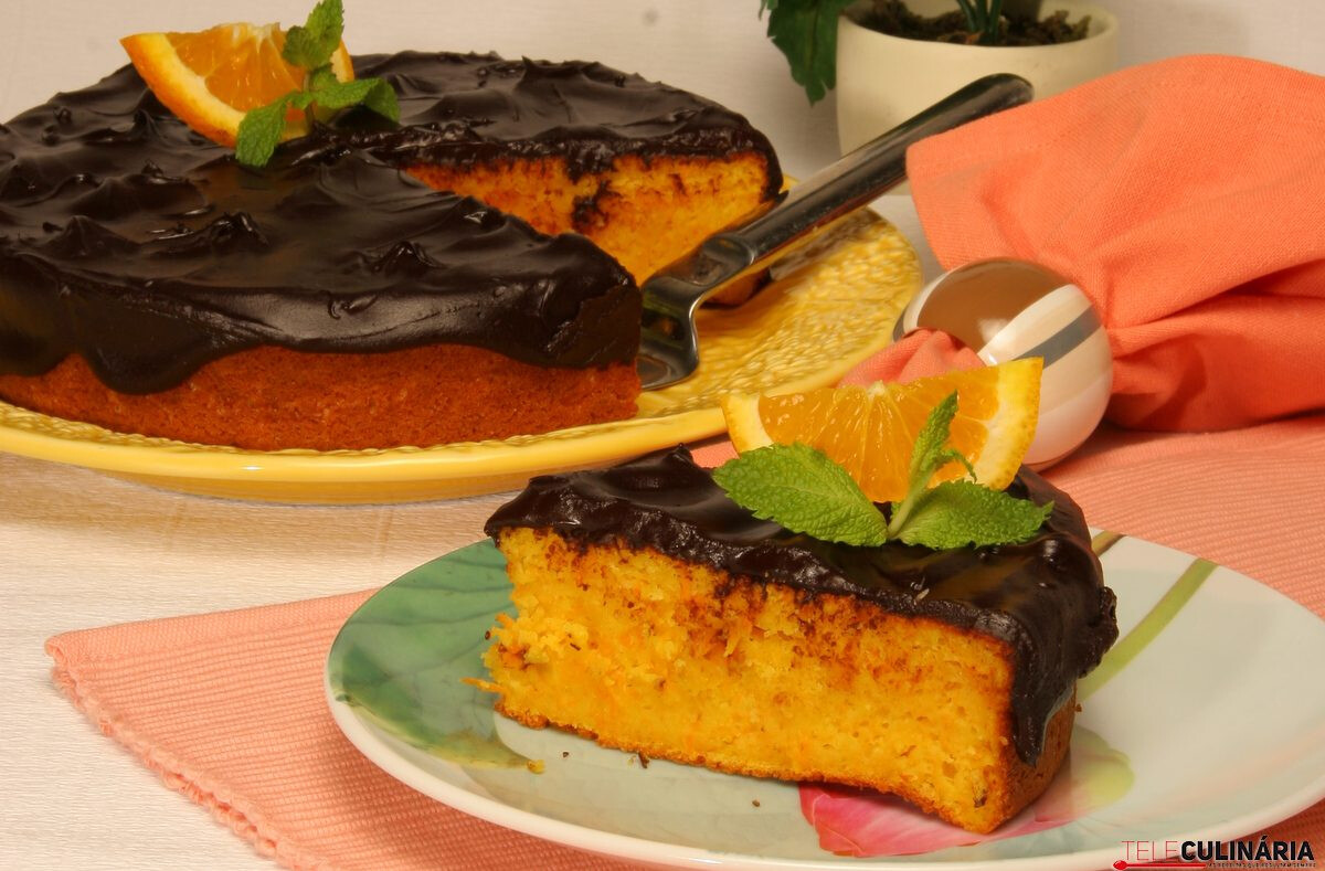 Bolo de laranja e cenoura