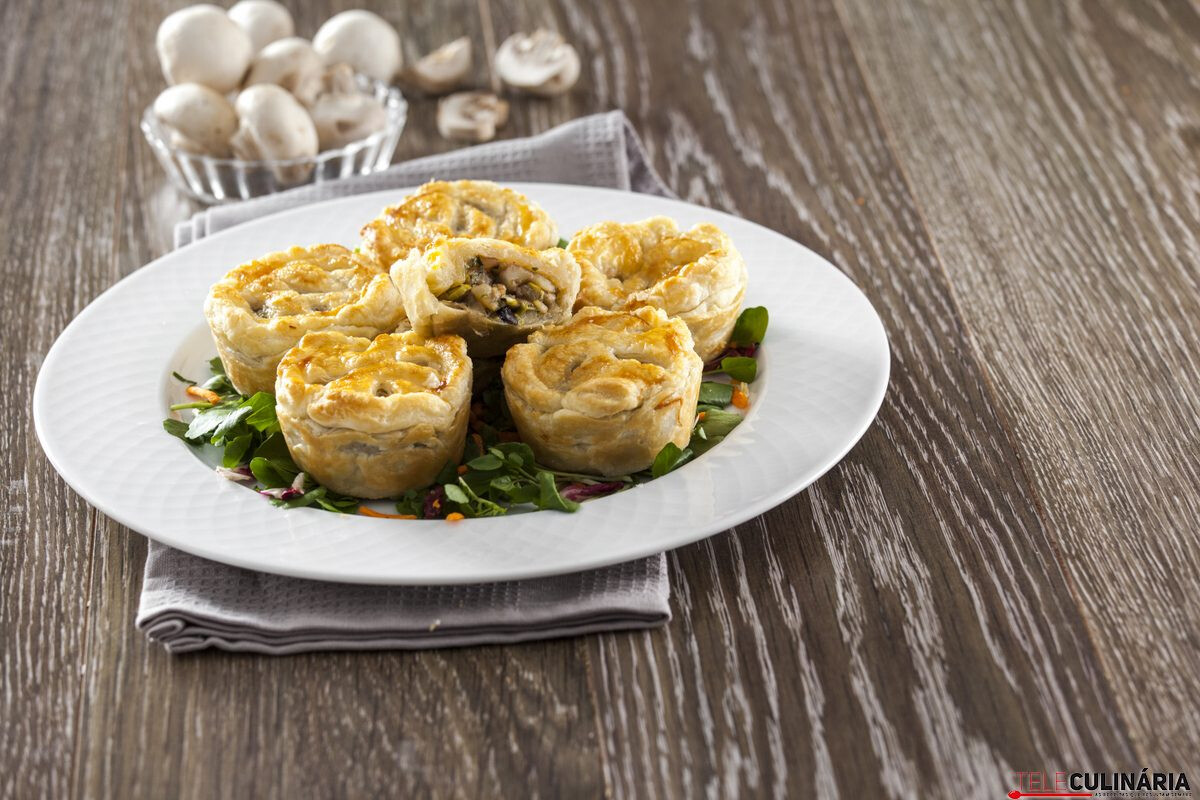 Empadas de cogumelos e castanhas