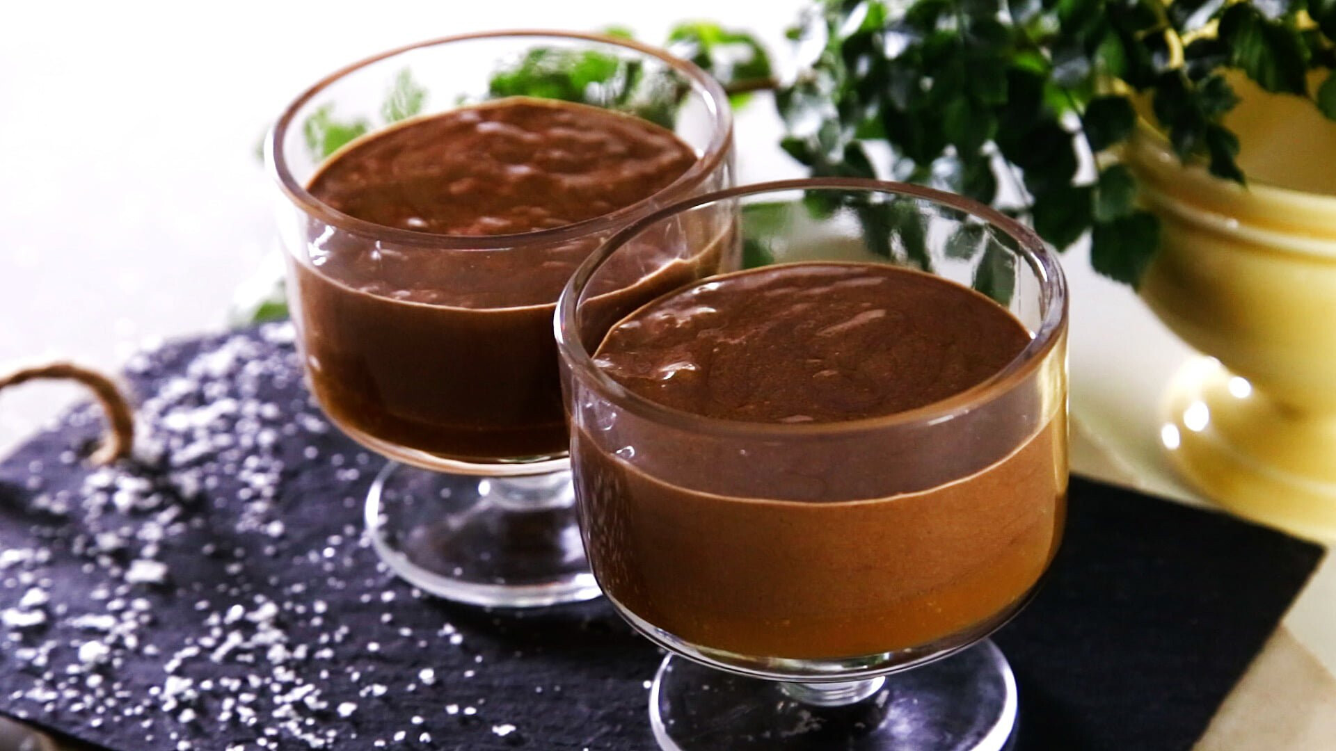 Mousse de chocolate e caramelo salgado