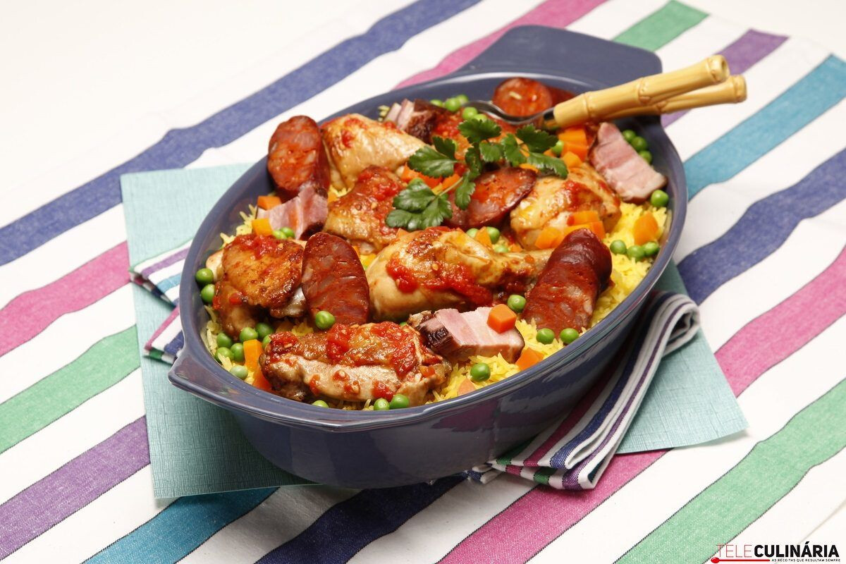 Arroz de frango no forno