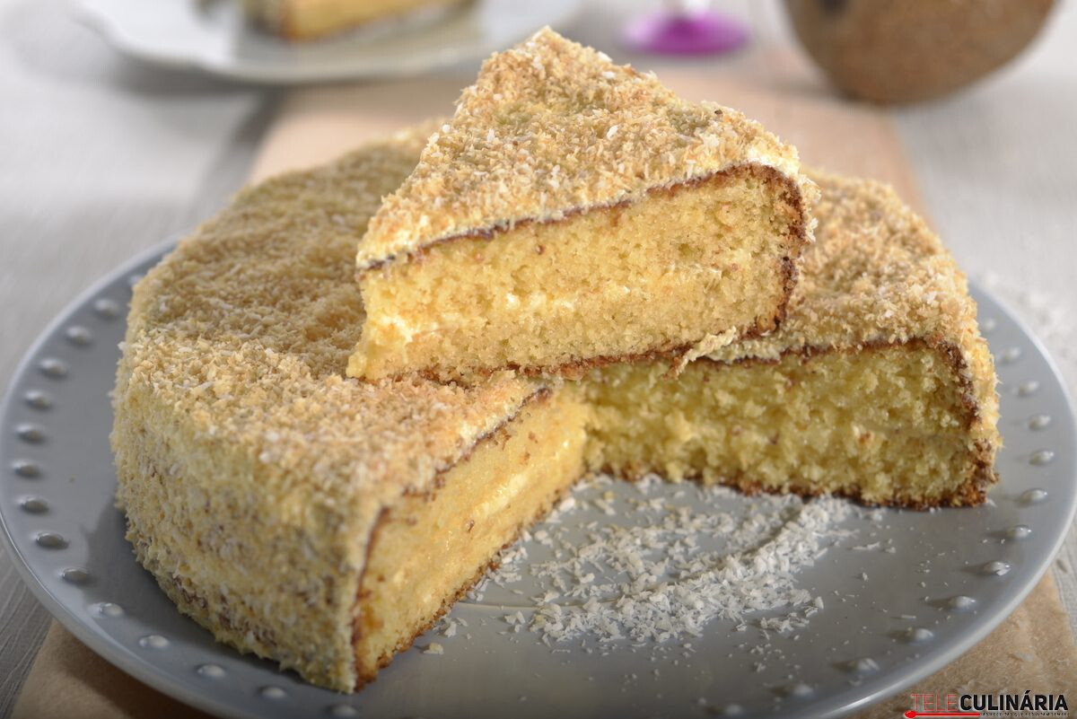 Bolo de coco