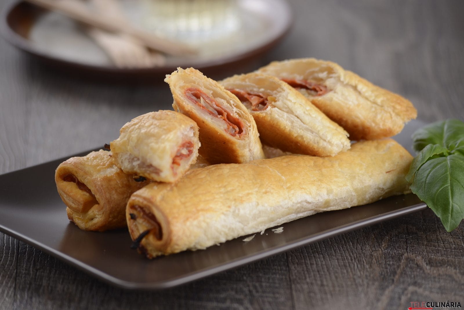 folhados de chourição