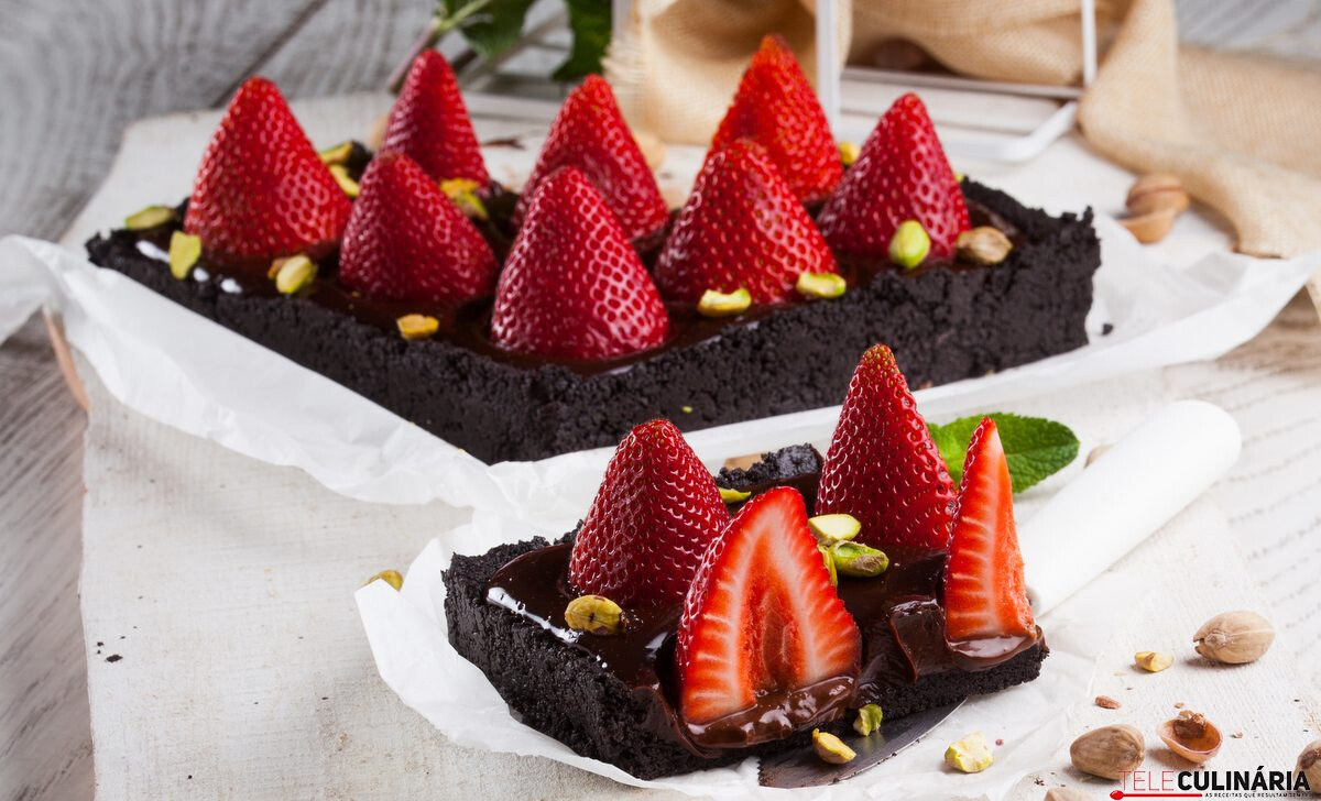 Tarte de morangos e chocolate