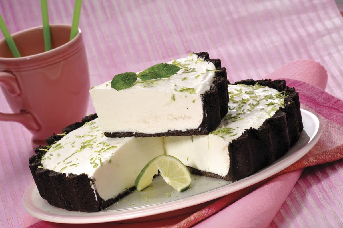 Tarte fresca de bolachas de chocolate e lima