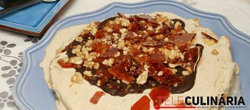 Bolo gelado crocante