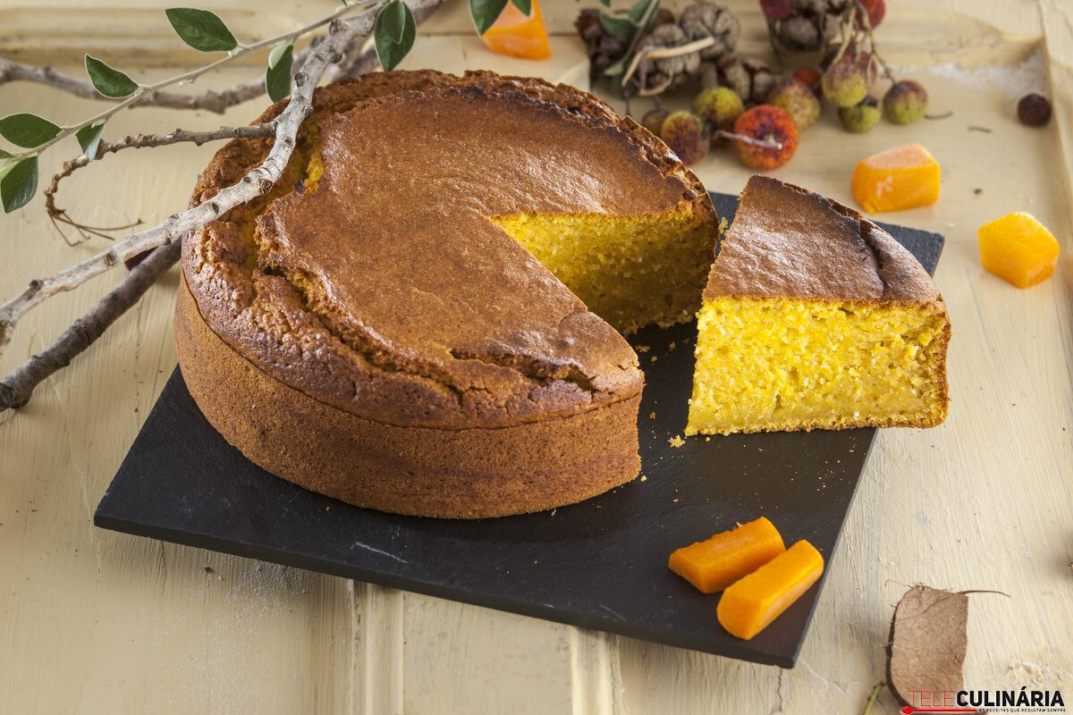 Bolo de abóbora com coco