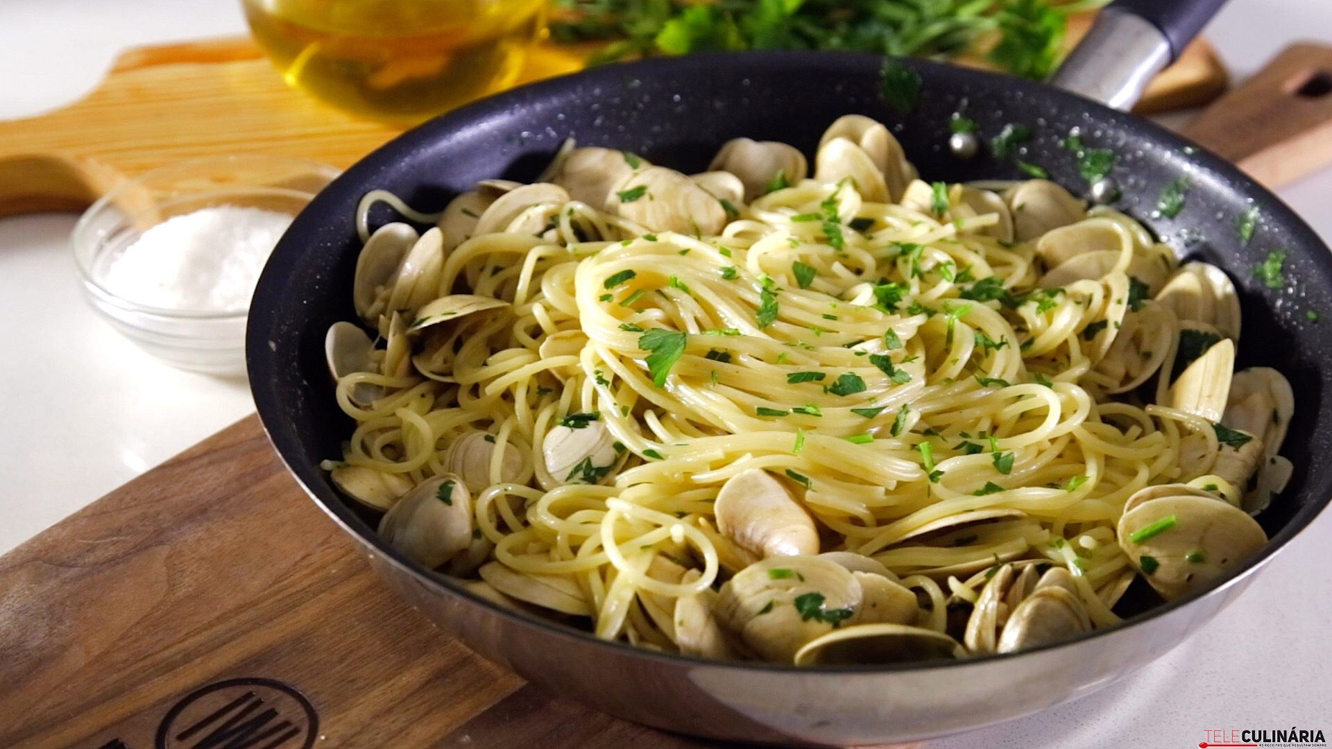 Esparguete com amêijoas