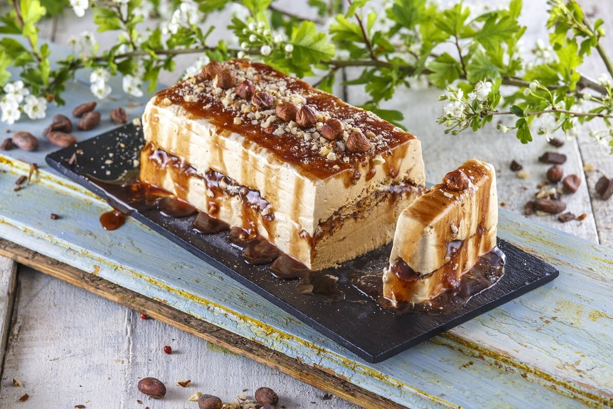 Gelado de caramelo enformado