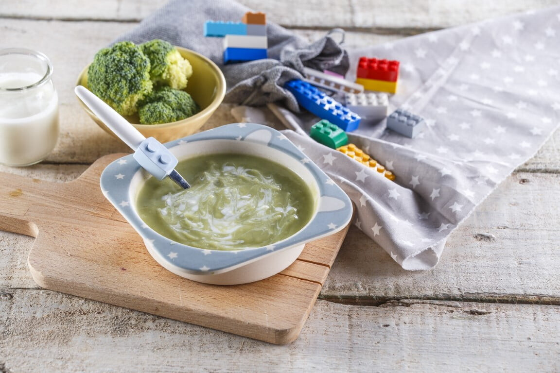 Creme de brócolos com iogurte (bebé a partir dos 9 meses)