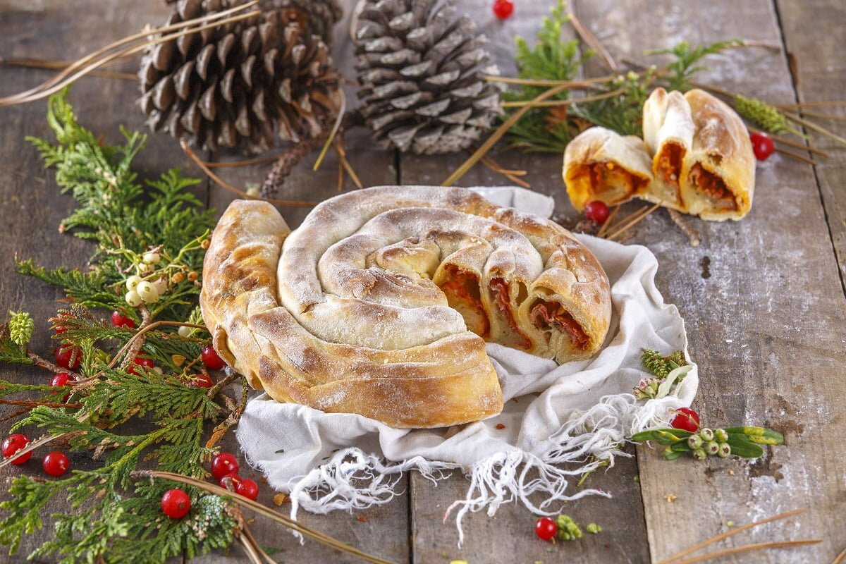 Rolo de pão recheado