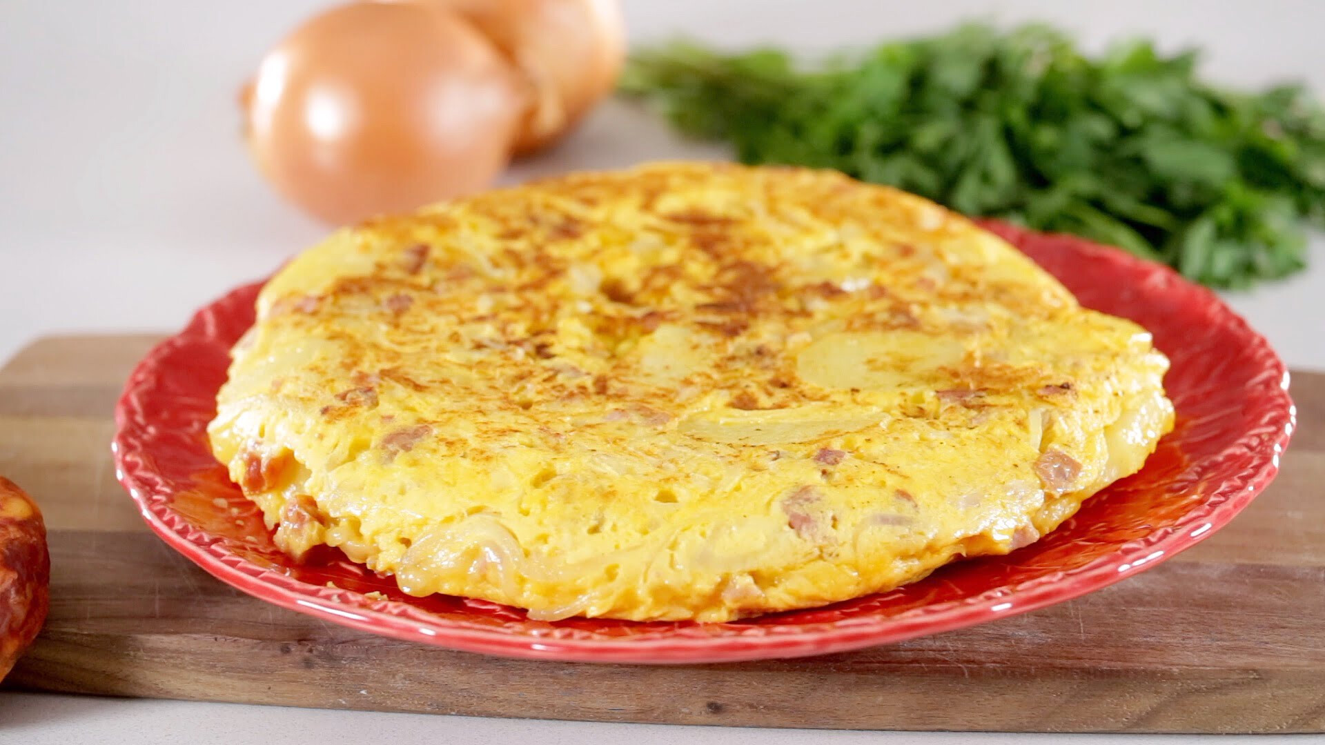 Tortilha de chouriço, queijo e fiambre - VIDEO