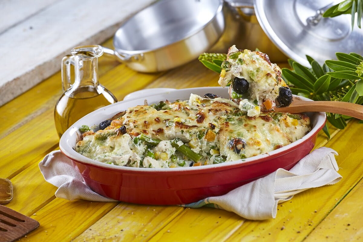 Gratinado de frango com legumes