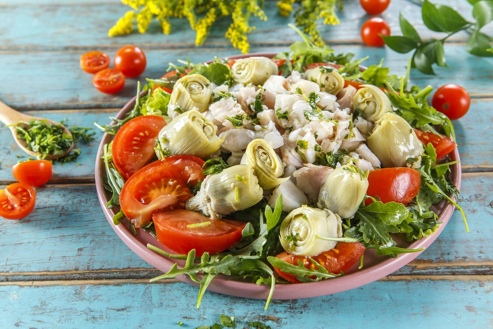 Salada de peixe com alcachofras (receitas especial para grávidas)
