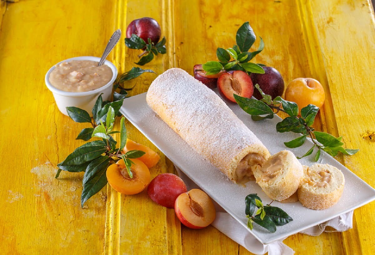 Torta de ameixas frescas