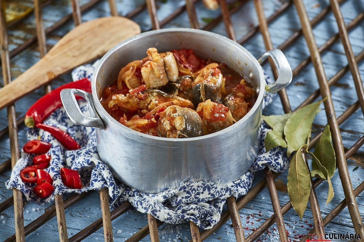 Enguias à moda do Escaroupim