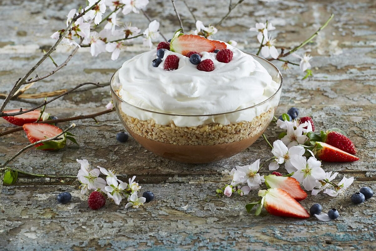 Creme de iogurte e chocolate