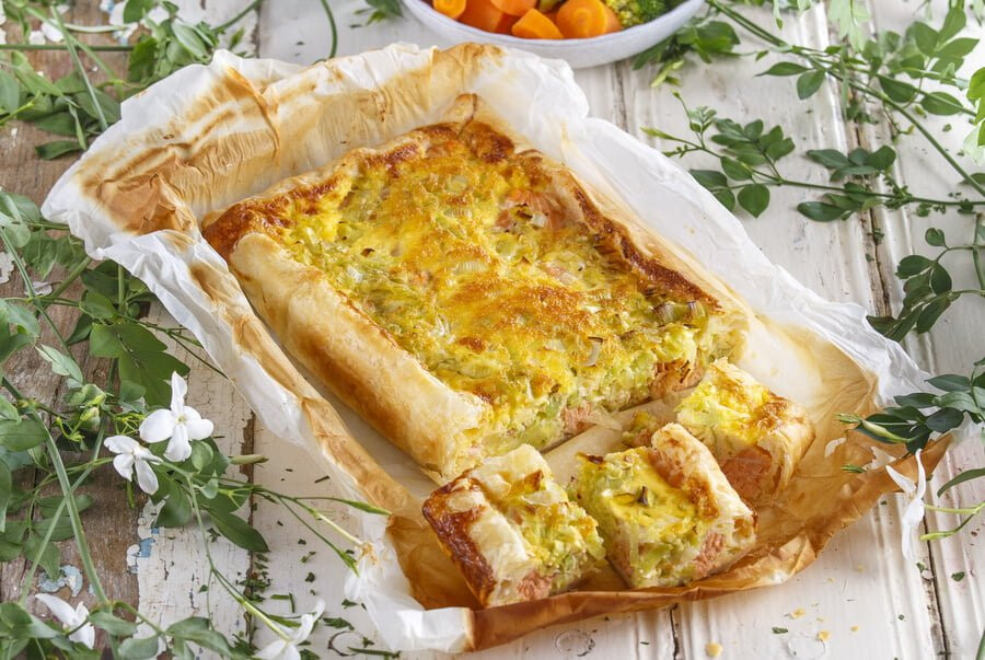 Tarte de salmão com legumes ao vapor