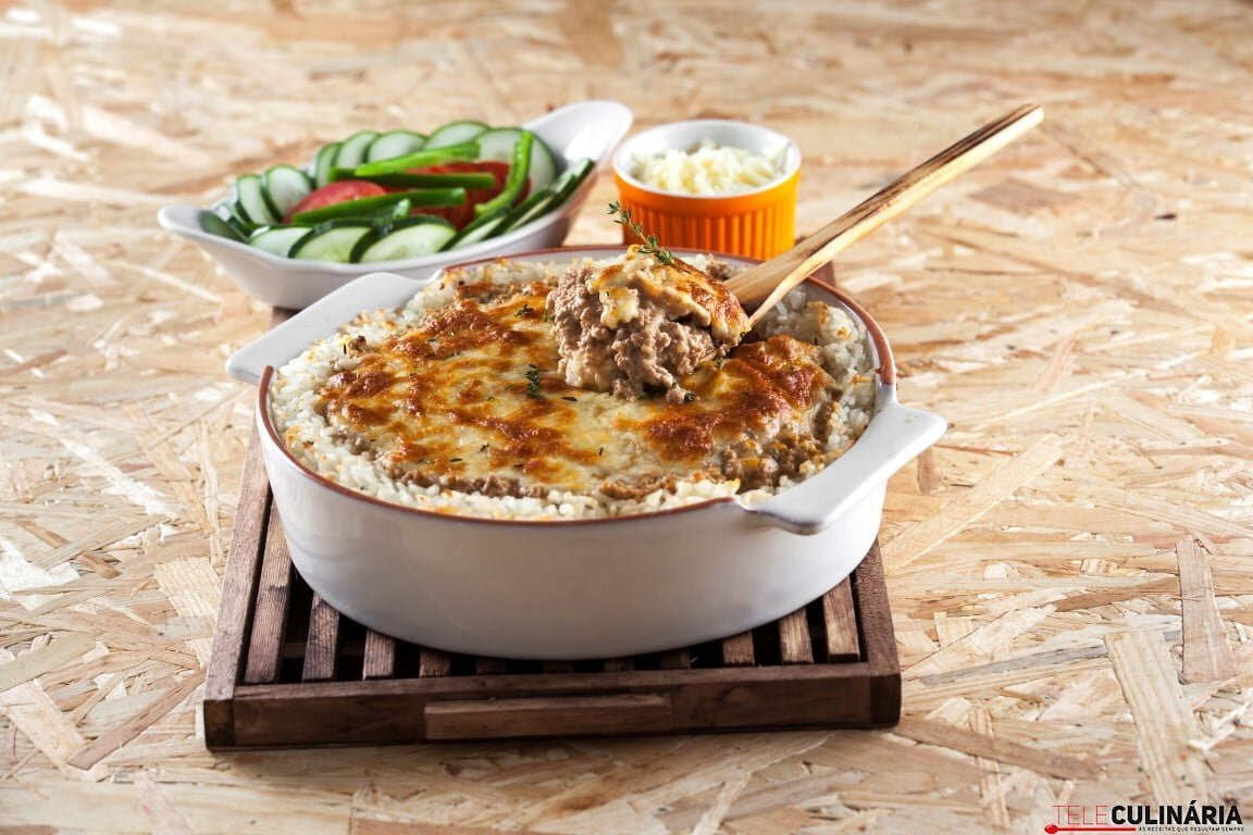 Tarte de arroz e carne