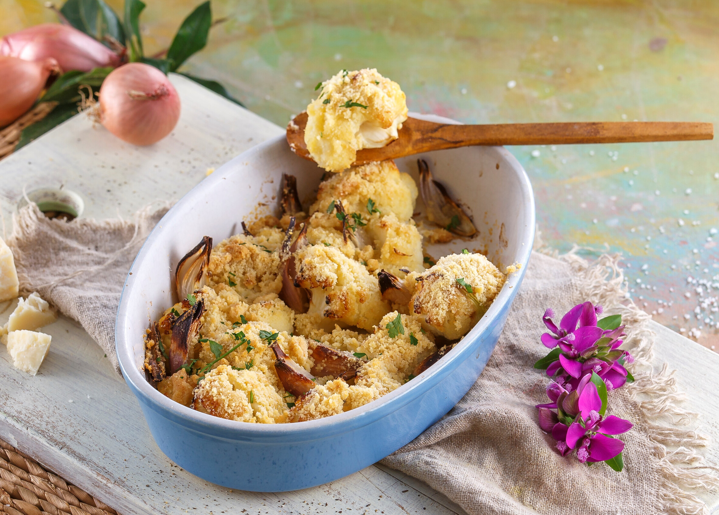 Couve-flor com crumble de parmesão