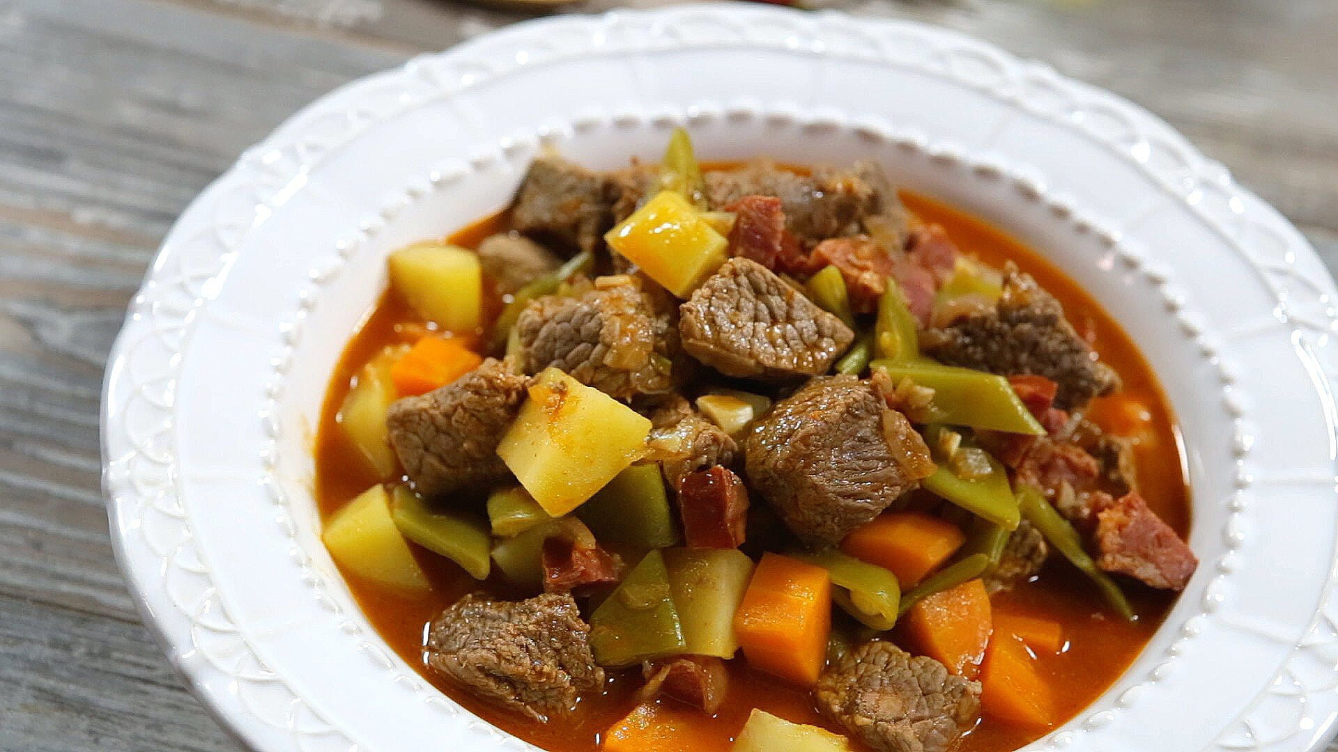 Jardineira tradicional - receita em vídeo