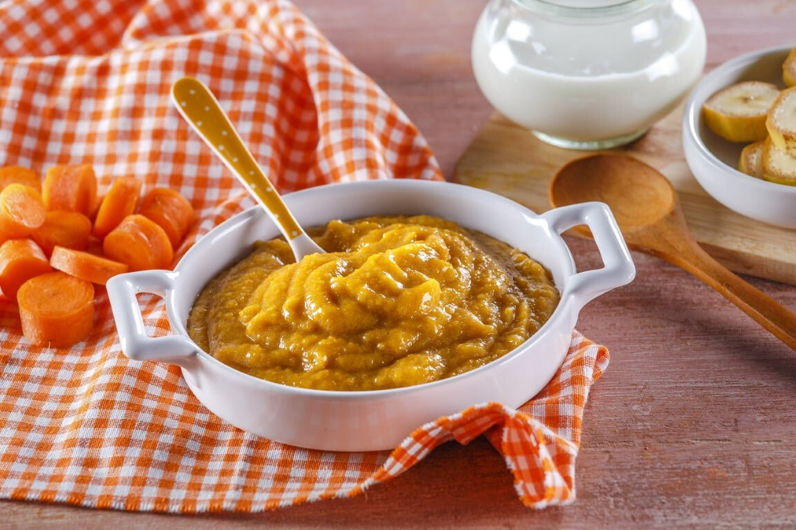 Puré de cenoura com banana (bebé a partir dos 5 meses)