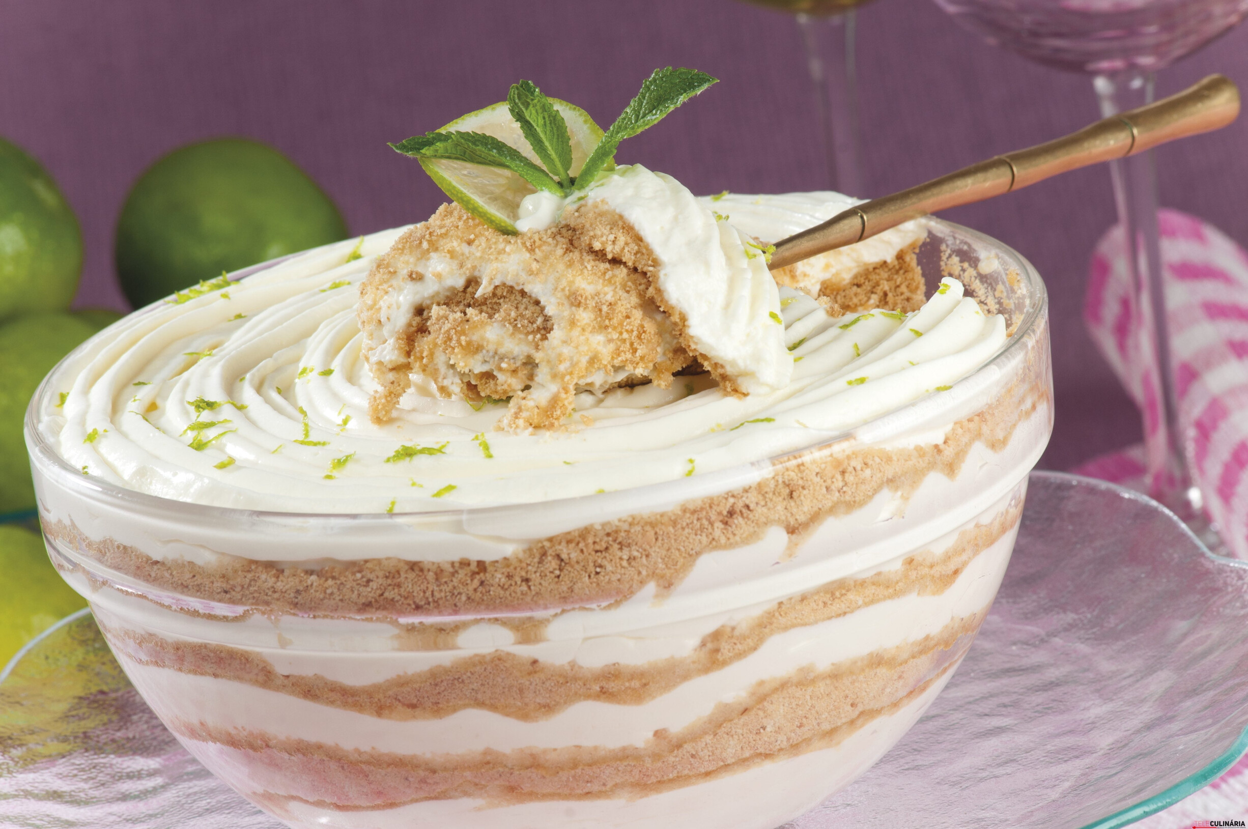 Creme de limão com bolacha