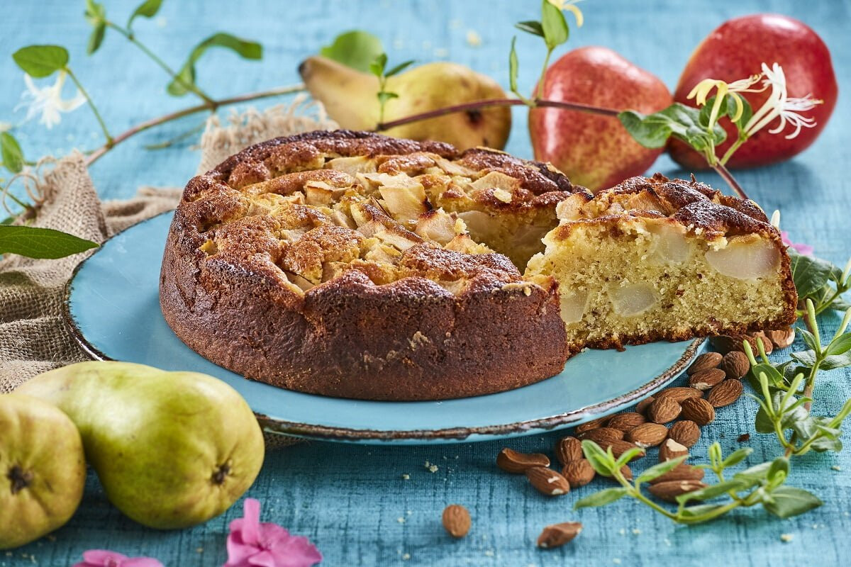 Bolo de pera e limão