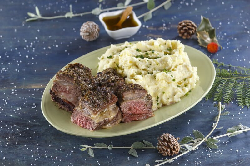 Costela de vaca com puré de batata