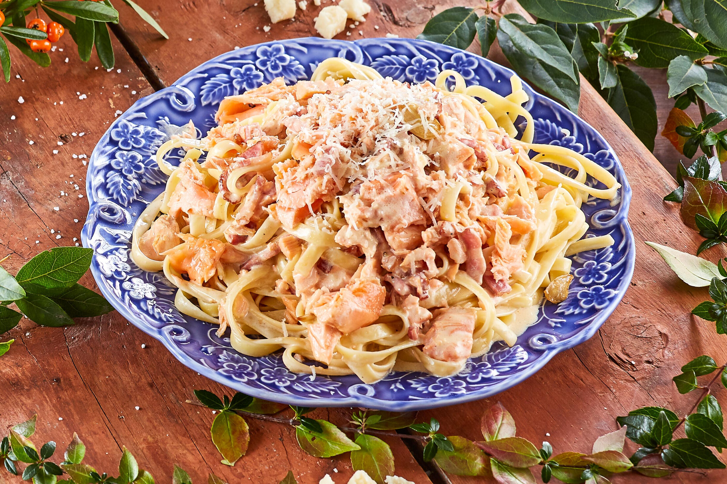 Carbonara de salmão