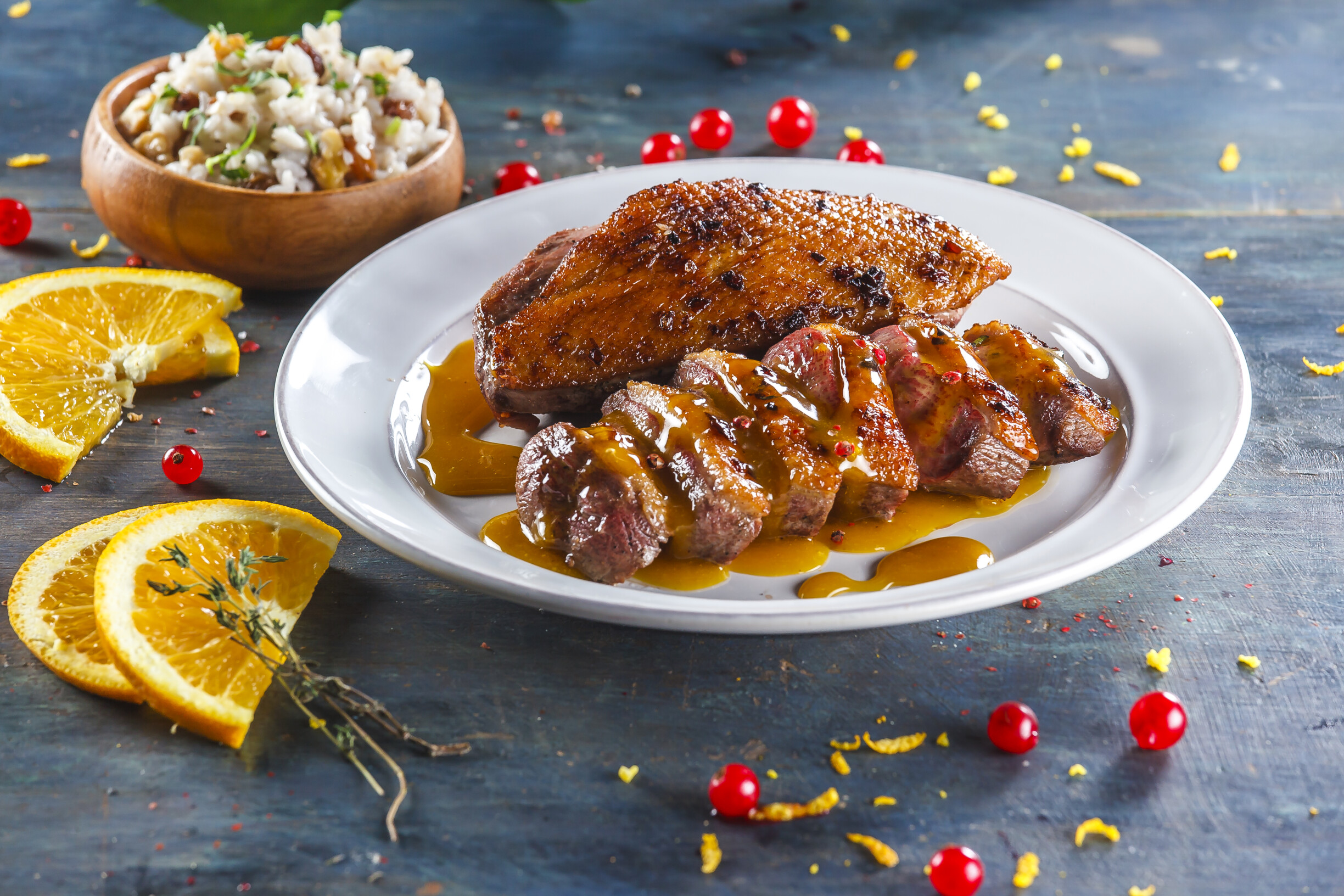 Peito de pato com molho de laranja