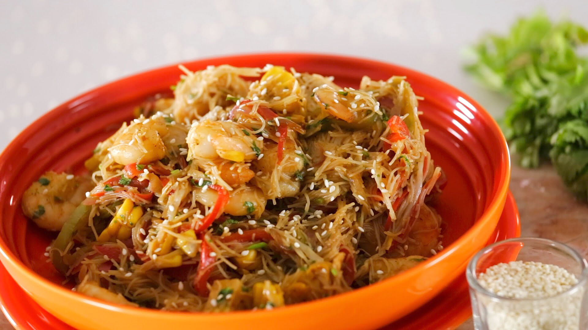 Noodles de camarão e milho