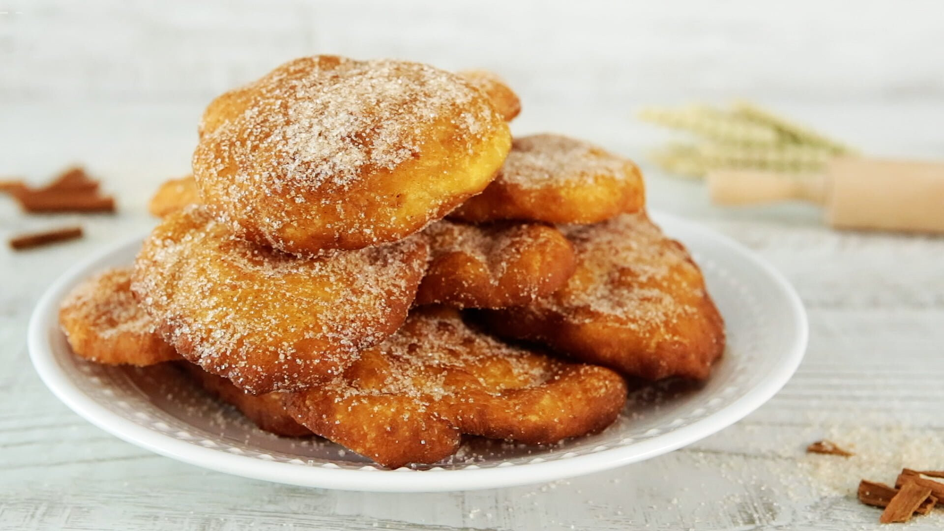 Filhós de batata doce - Condi