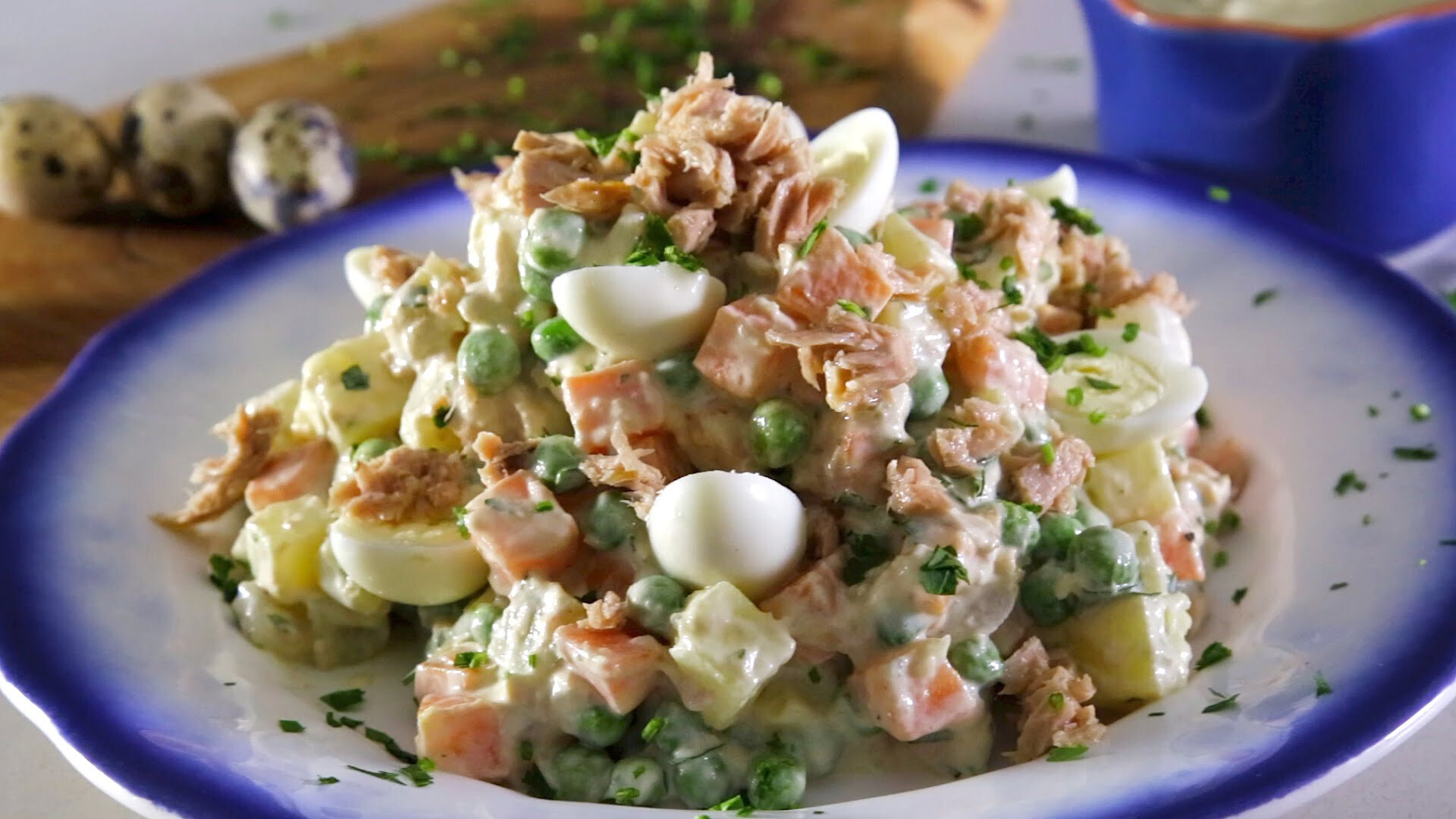 Salada russa de atum com maionese caseira