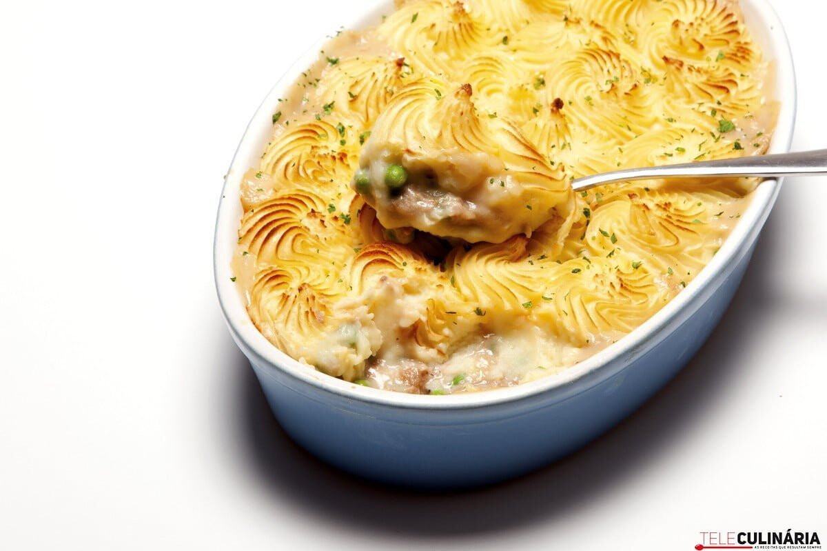 Picadinho de atum com ervilhas