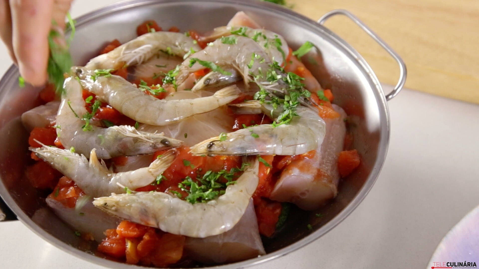 Cataplana de peixes mistos à algarvia