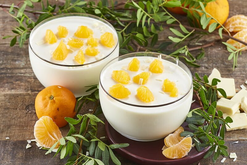 Mousse de chocolate branco e tangerina