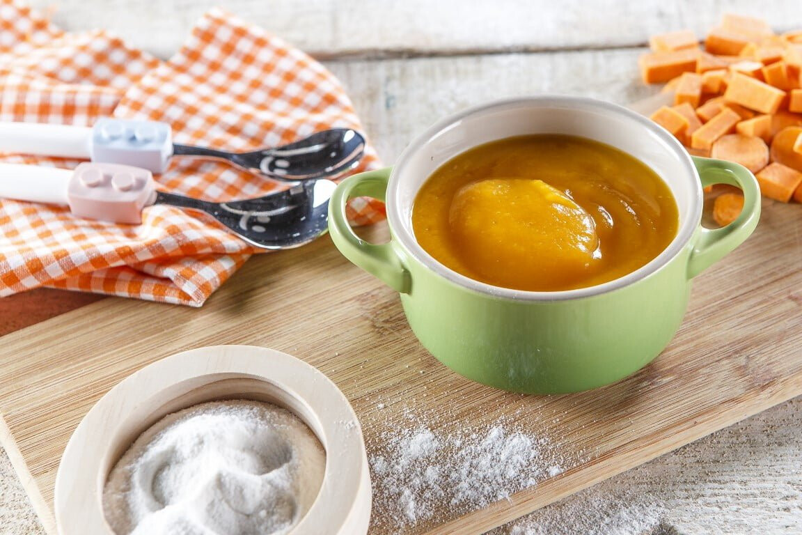 Puré de legumes com farinha de arroz (bebé a partir dos 4 meses)