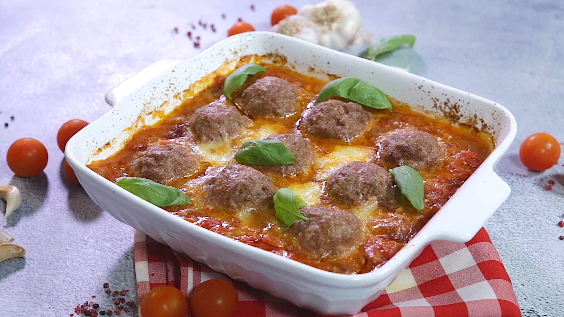 Almôndegas gratinadas