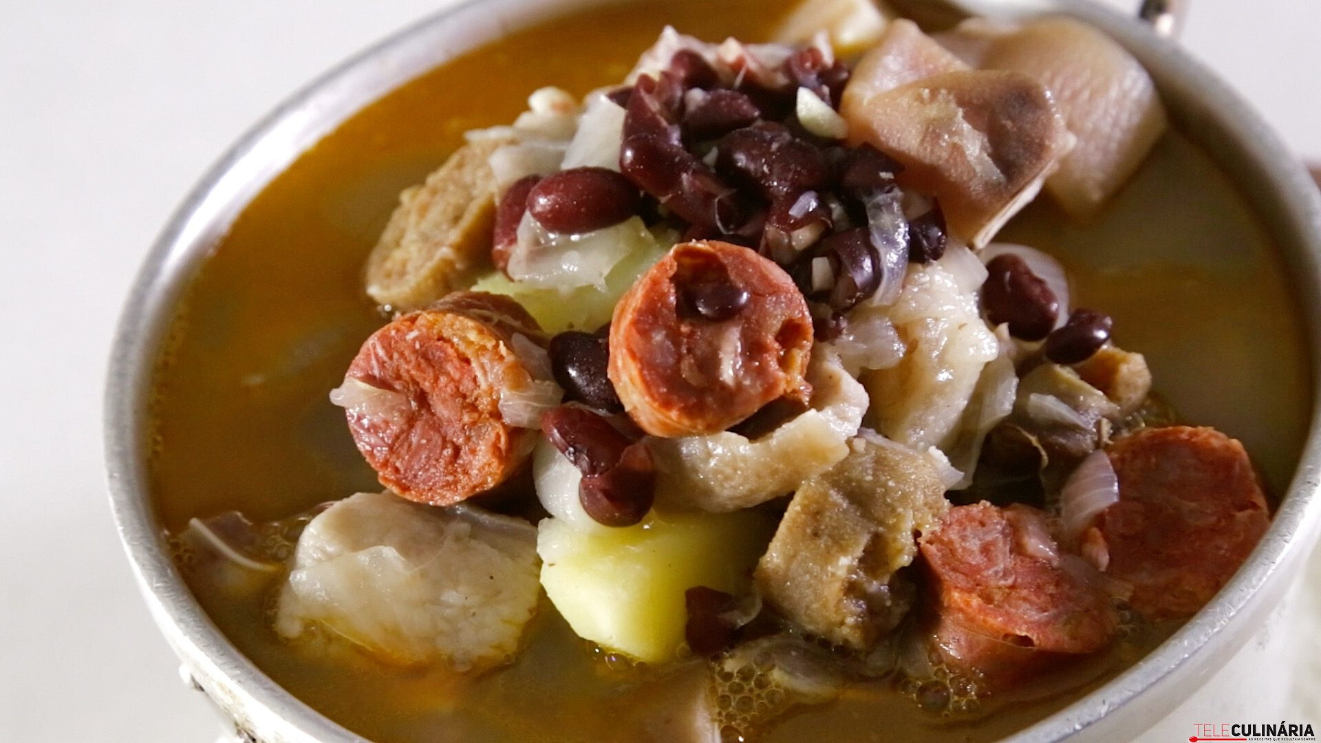 Sopa da pedra (Video)